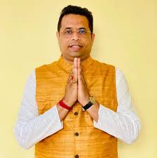 Khan Saumitra